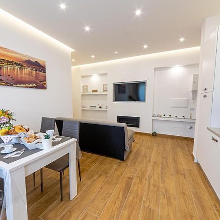 Bed and Breakfast White Gold Napoli Esterno foto