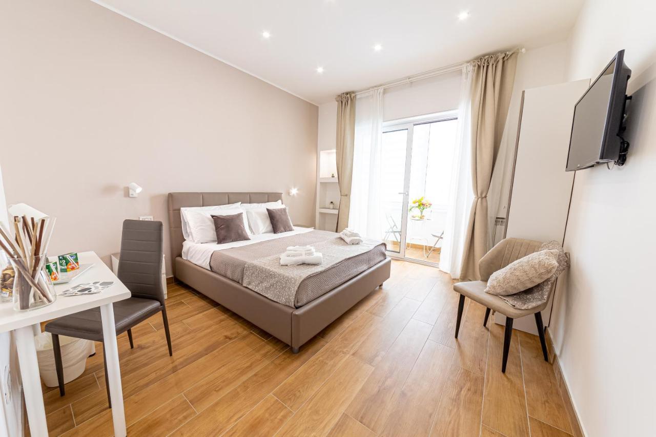 Bed and Breakfast White Gold Napoli Esterno foto