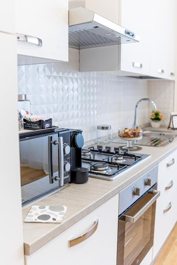 Bed and Breakfast White Gold Napoli Esterno foto